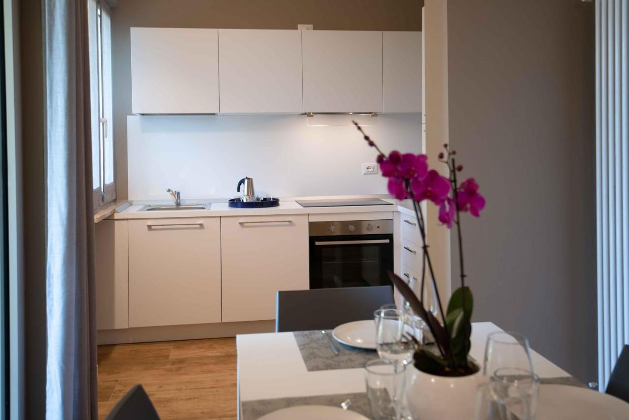Sirmio Apartments - Narnia Stay Sirmione Zewnętrze zdjęcie