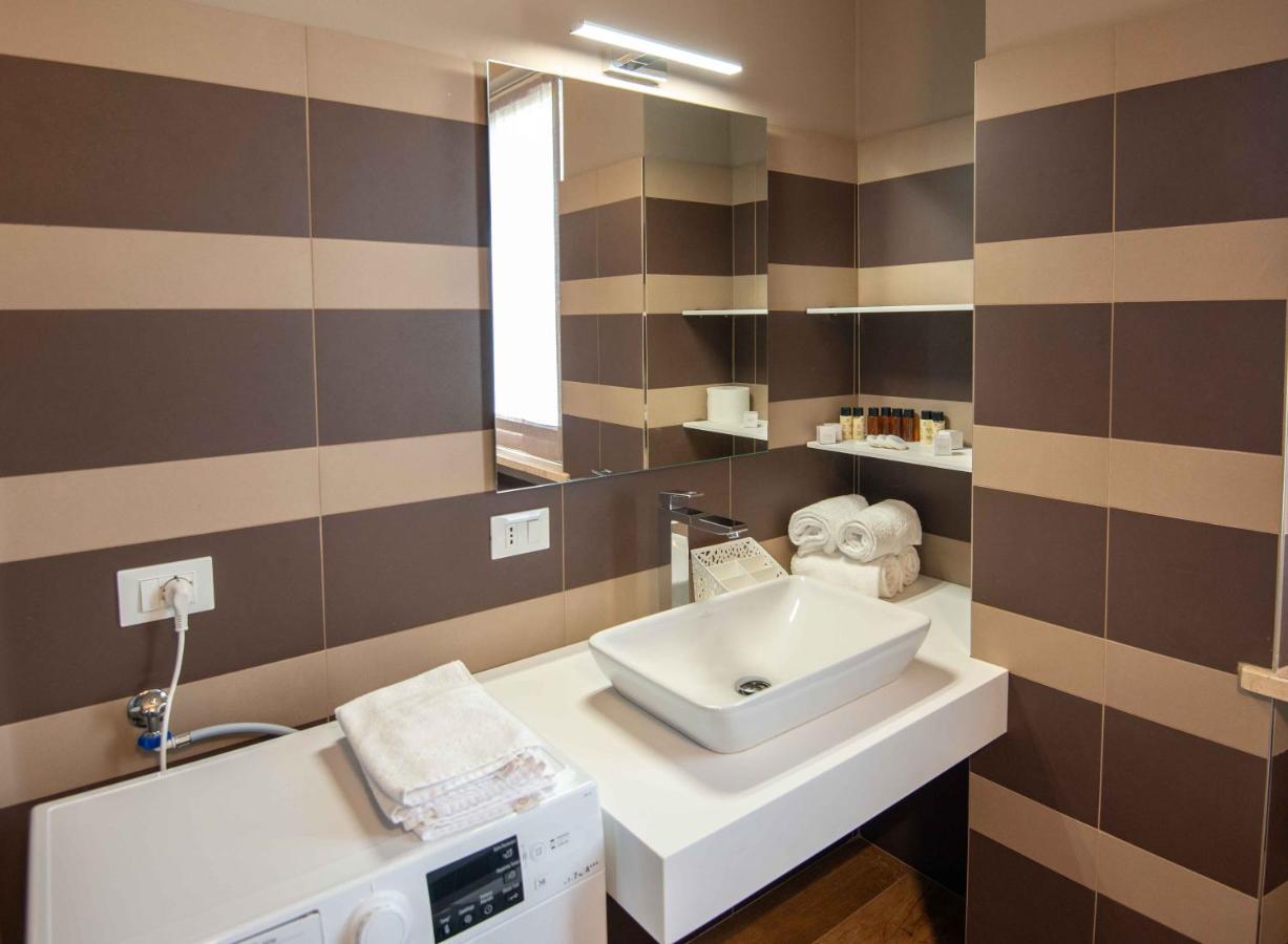 Sirmio Apartments - Narnia Stay Sirmione Zewnętrze zdjęcie